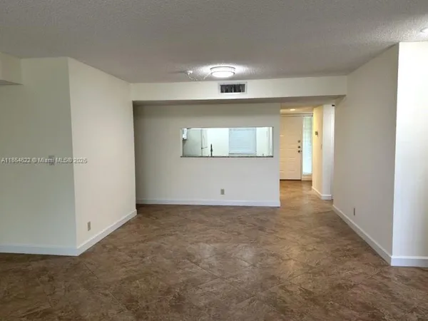 $2,100 | 3150 Northwest 42nd Avenue, Unit E401, Coconut Creek, FL 33066