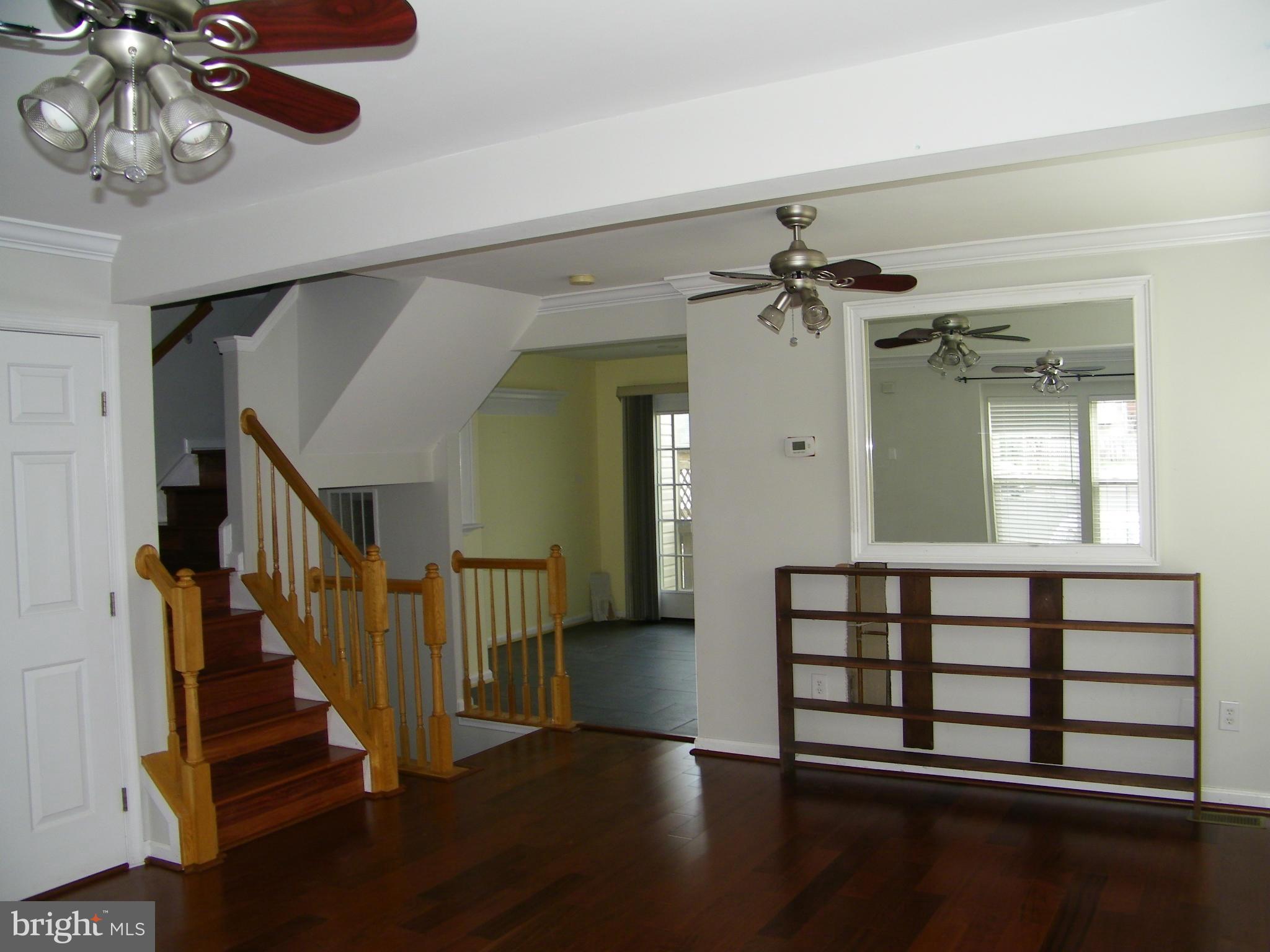 19958 Fieldgrass Square Ashburn, VA 20147 - Photo 5 of 14 Dining Room