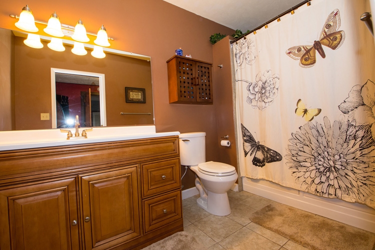 61495 Mayflower Road South Bend, IN 46614 - Photo 8 of 17 Gallery Image 8