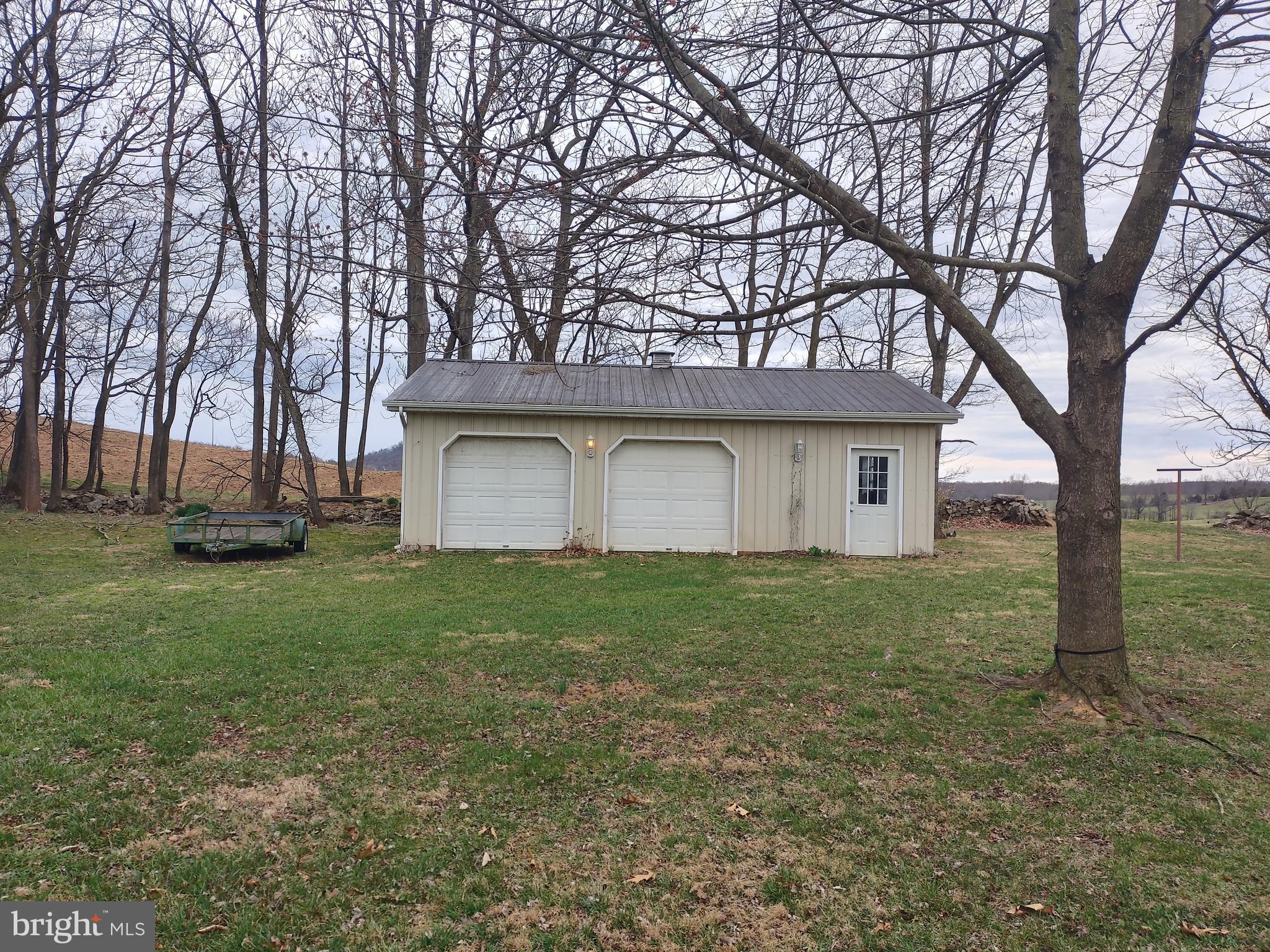 980 Marple Road Winchester, VA 22603 - Photo 3 of 76 21x23 Detached Garage with 10x23 workshop & elec