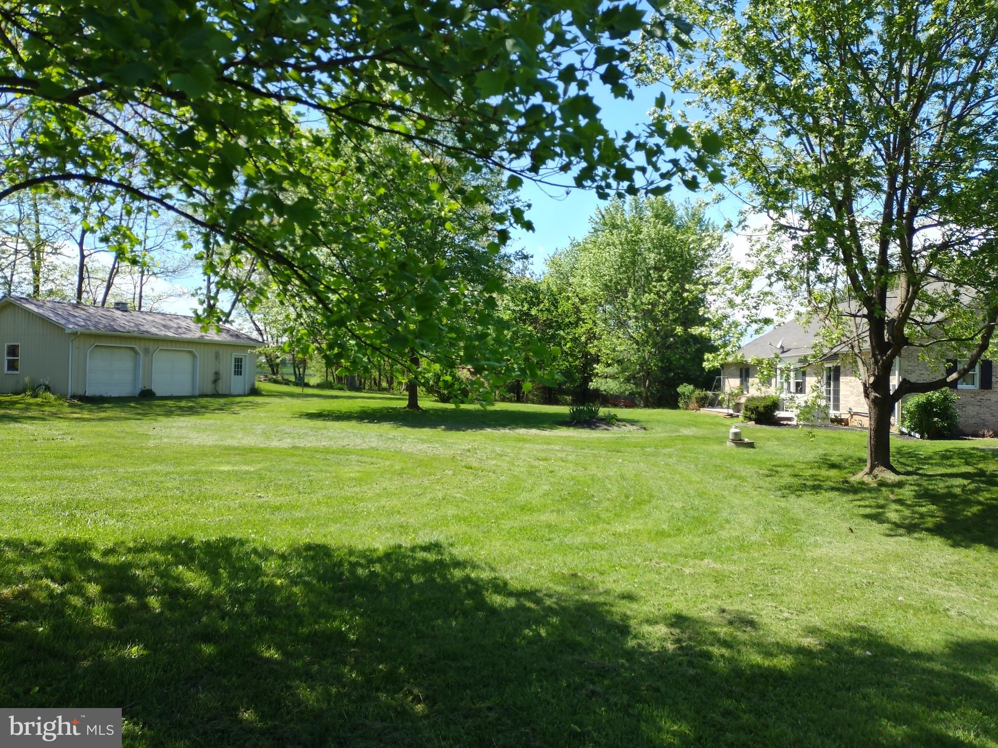 980 Marple Road Winchester, VA 22603 - Photo 26 of 76 Back yard with shade