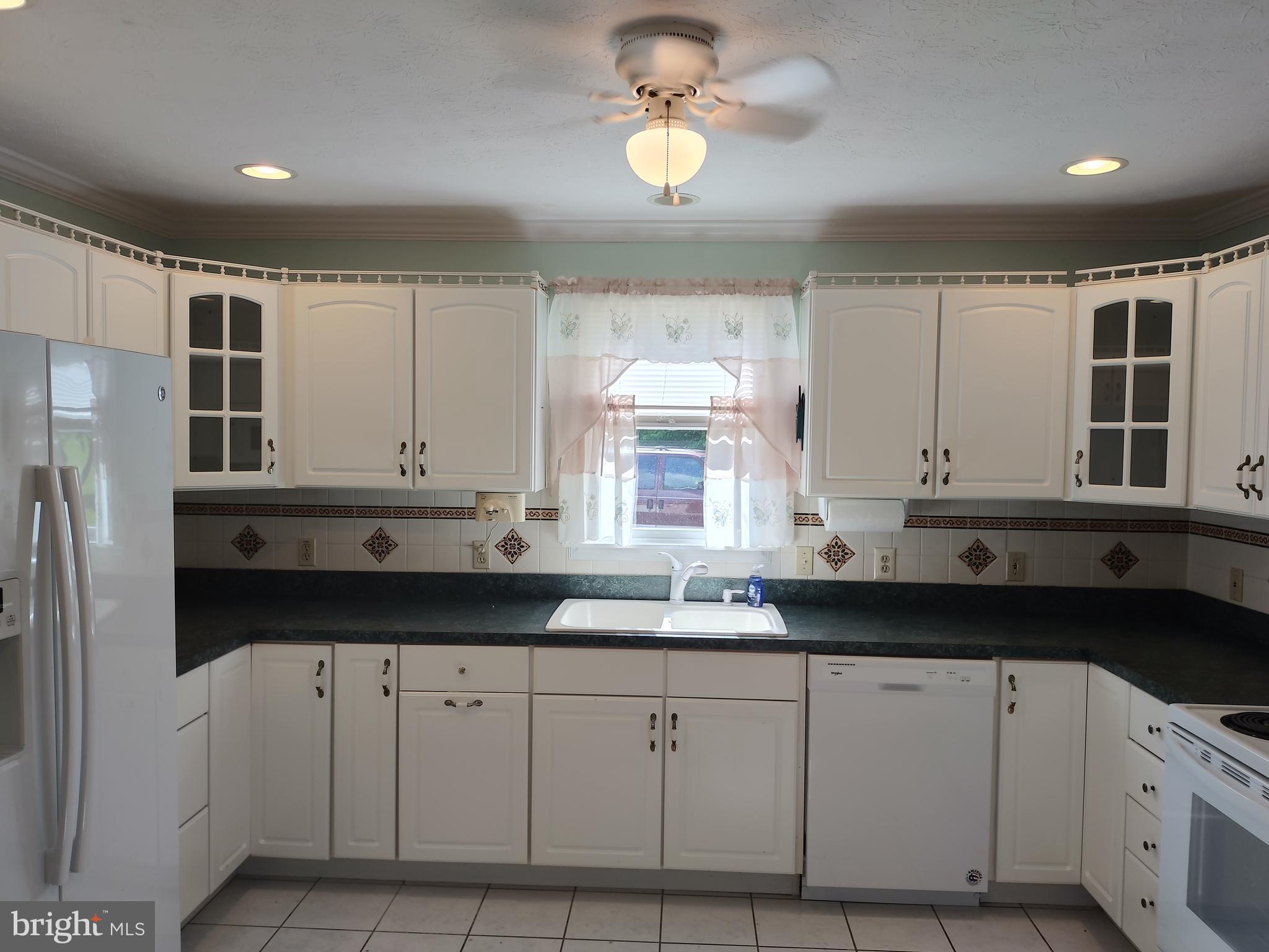 980 Marple Road Winchester, VA 22603 - Photo 31 of 76 Kitchen