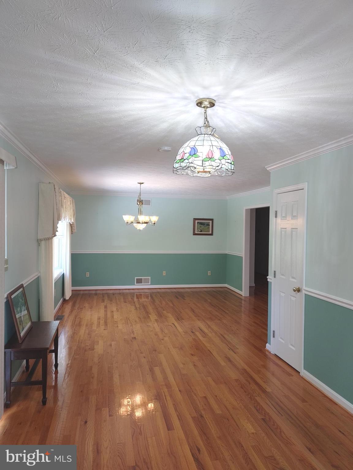 980 Marple Road Winchester, VA 22603 - Photo 35 of 76 Kitchen Table space and Dining room