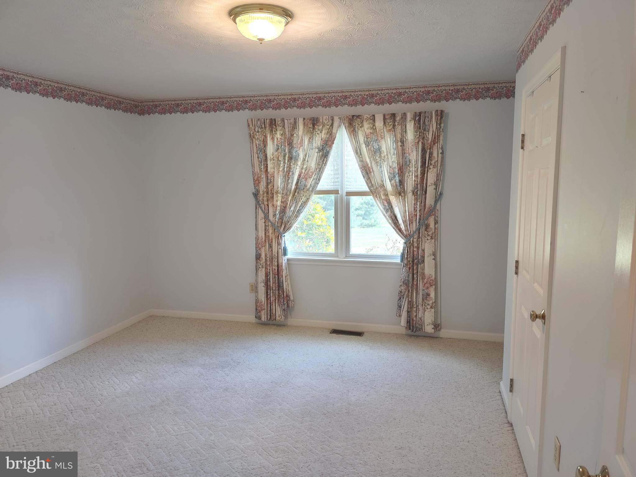 980 Marple Road Winchester, VA 22603 - Photo 50 of 76 Bedroom 3