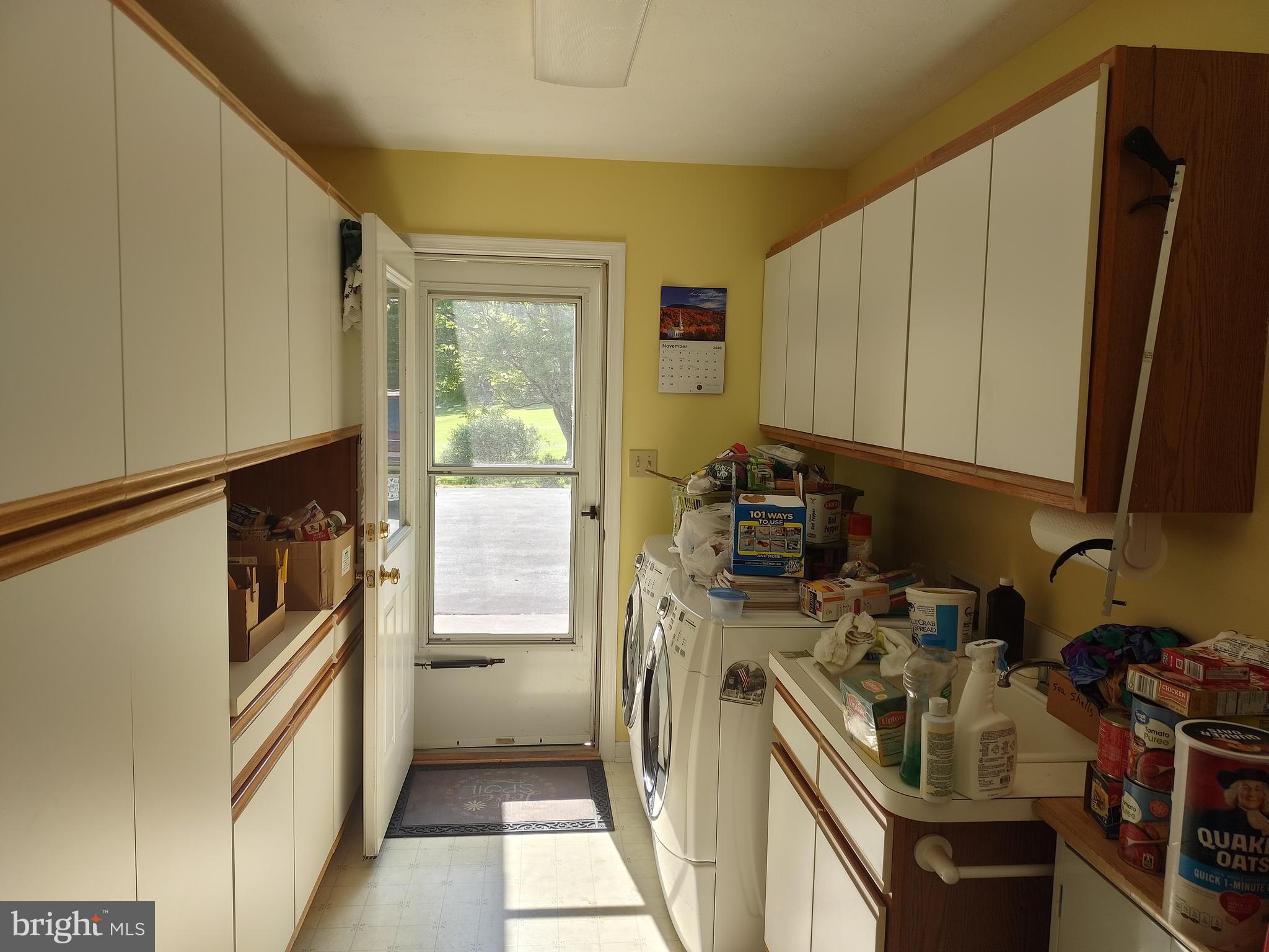 980 Marple Road Winchester, VA 22603 - Photo 69 of 76 Laundry off Kitchen