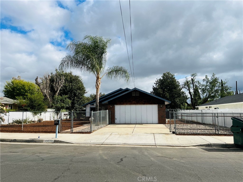 41870 B Street Murrieta, CA 92562 - Photo 1 of 16 a house view with a outdoor space