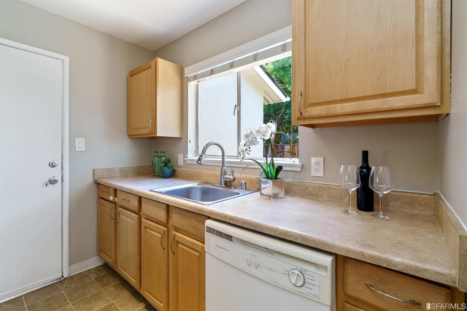 979 Chelan Drive Sunnyvale, CA 94087 - Photo 16 of 44