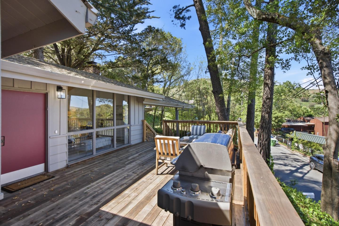 46 Underhill Road Orinda, CA 94563 - Photo 27 of 32 Gallery Image 27