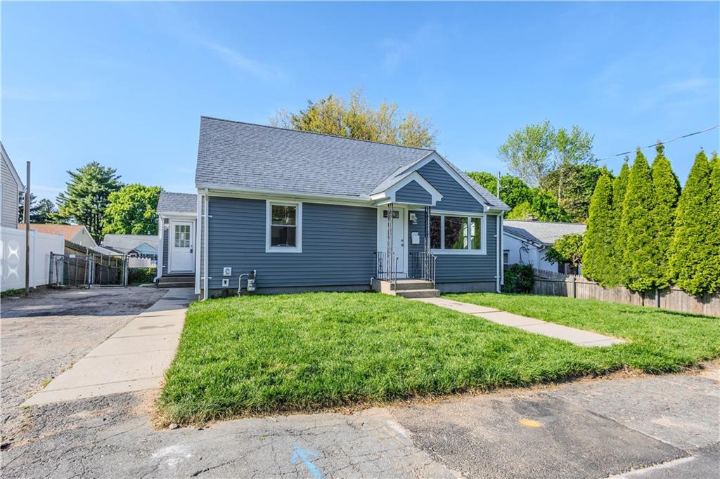 6 York Road Johnston, RI 02919 - Photo 3 of 24 Gallery Image 3