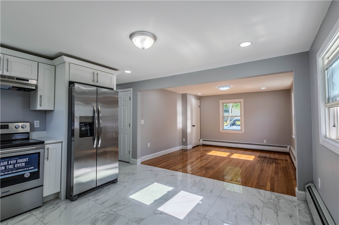 6 York Road Johnston, RI 02919 - Photo 5 of 24 Gallery Image 5