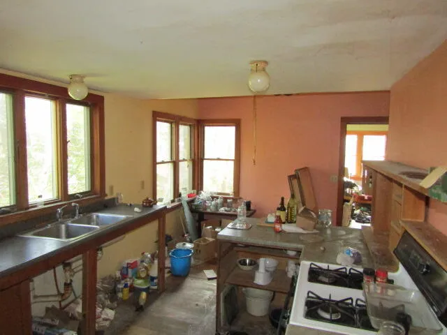 $99,900 | 62 City Point Road, Belfast, ME 04915