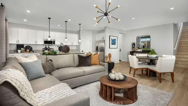 $558,900 | 32560 Western Hills Drive, Winchester, CA 92596