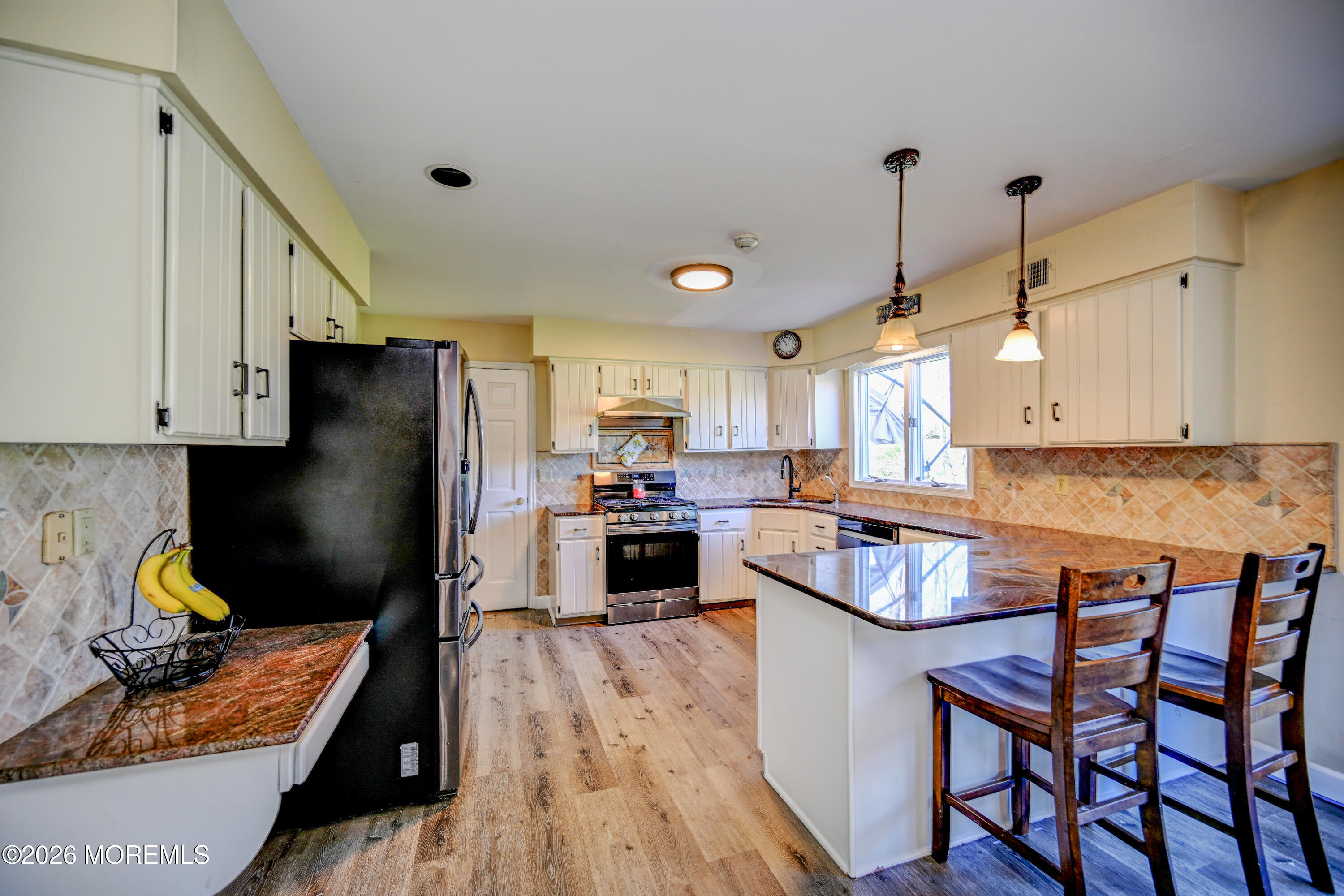 23 Red Hawk Road South Colts Neck, NJ 07722 - Photo 11 of 70 11-Kitchen