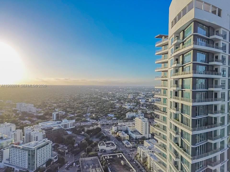 60 Southwest 13th Street, Unit 1605 Miami, FL 33130 - Photo 27 of 30 a view of a city