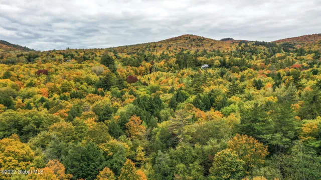 $350,000 | 2023 C Lands End Road, Huletts Landing, NY 12841