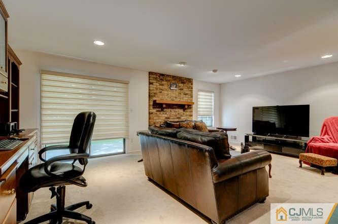 3604 Springbrook Drive, Unit 3604 Edison, NJ 08820 - Photo 22 of 23 Gallery Image 22