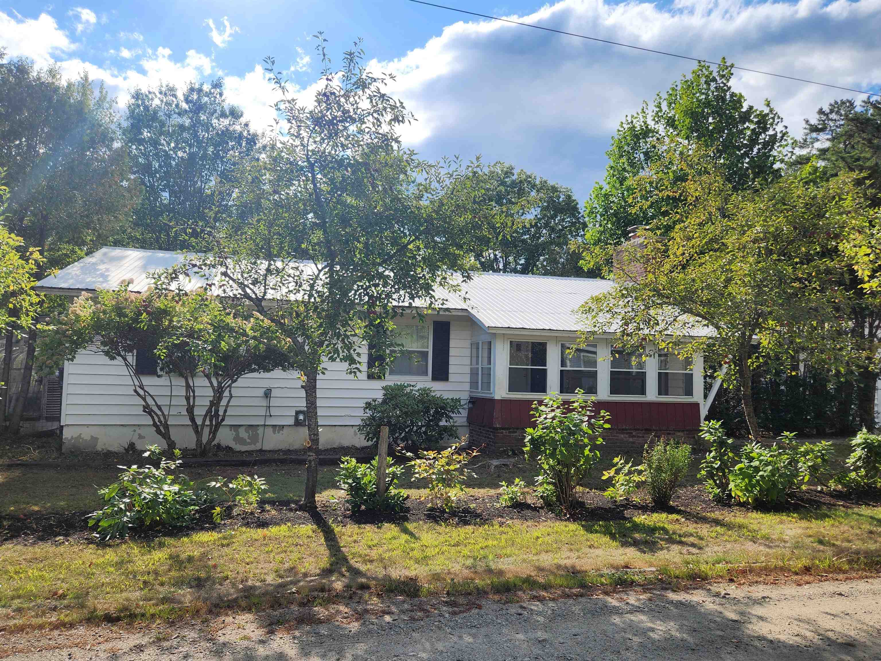 41 Linden Road Conway, NH 03860 - Photo 1 of 39
