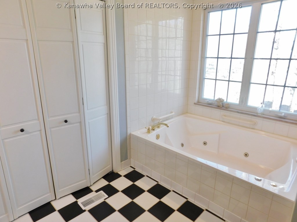 299 Poca River Road South Poca, WV 25159 - Photo 23 of 29 Gallery Image 23