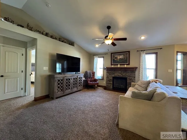 $480,000 | 586 Bainbridge Lane, Idaho Falls, ID 83402