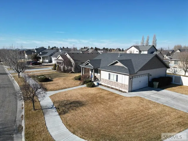 $480,000 | 586 Bainbridge Lane, Idaho Falls, ID 83402
