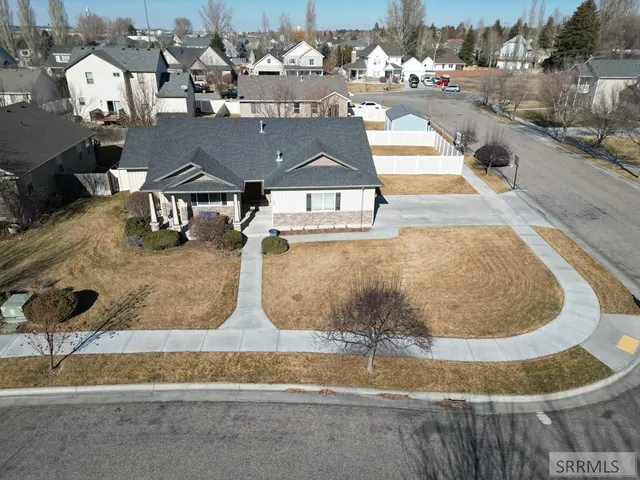 $480,000 | 586 Bainbridge Lane, Idaho Falls, ID 83402