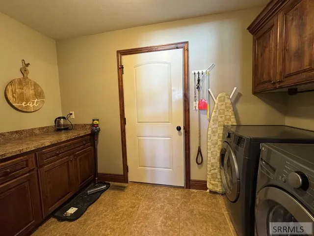 $480,000 | 586 Bainbridge Lane, Idaho Falls, ID 83402