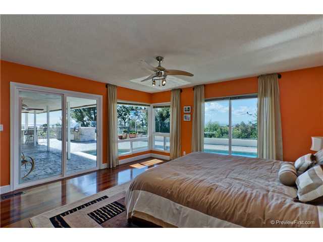 5584 Soledad Road La Jolla, CA 92037 - Photo 12 of 23