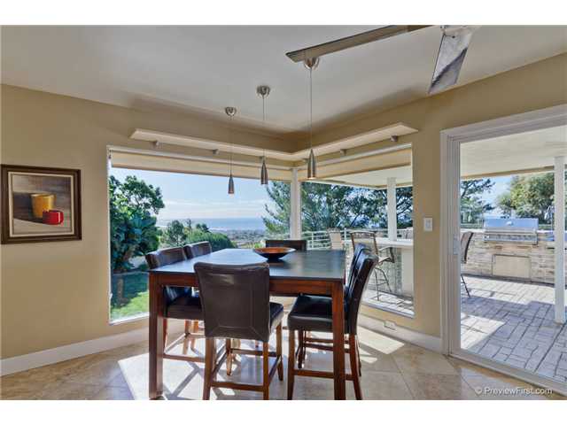 5584 Soledad Road La Jolla, CA 92037 - Photo 8 of 23