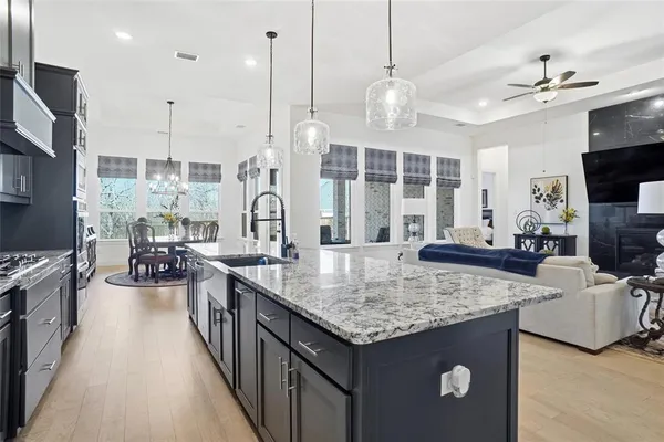 $850,000 | 297 Waters Edge Drive, Argyle, TX 76226
