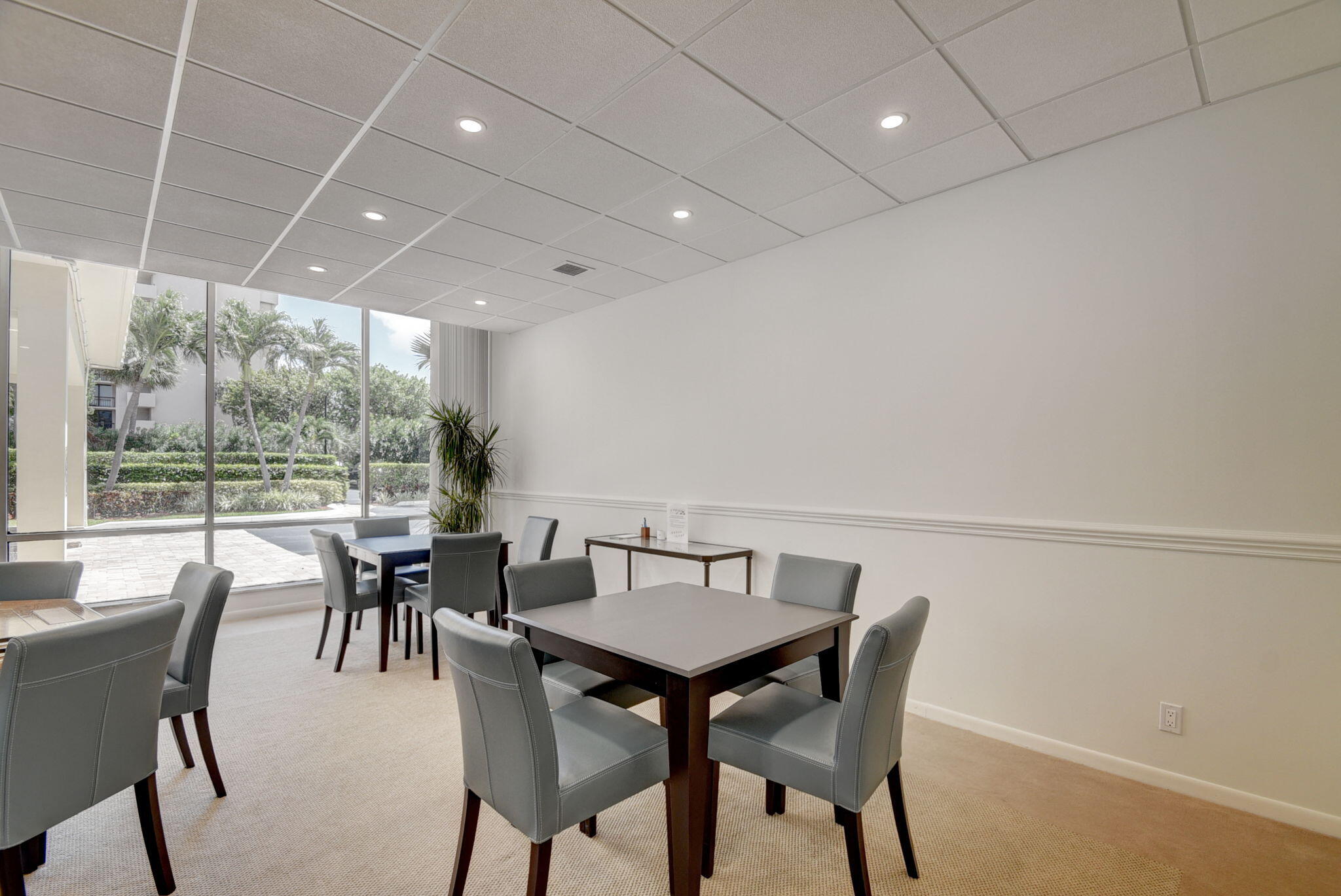 2121 North Ocean Boulevard, Unit 805W Boca Raton, FL 33431 - Photo 25 of 31 BOCA TOWERS