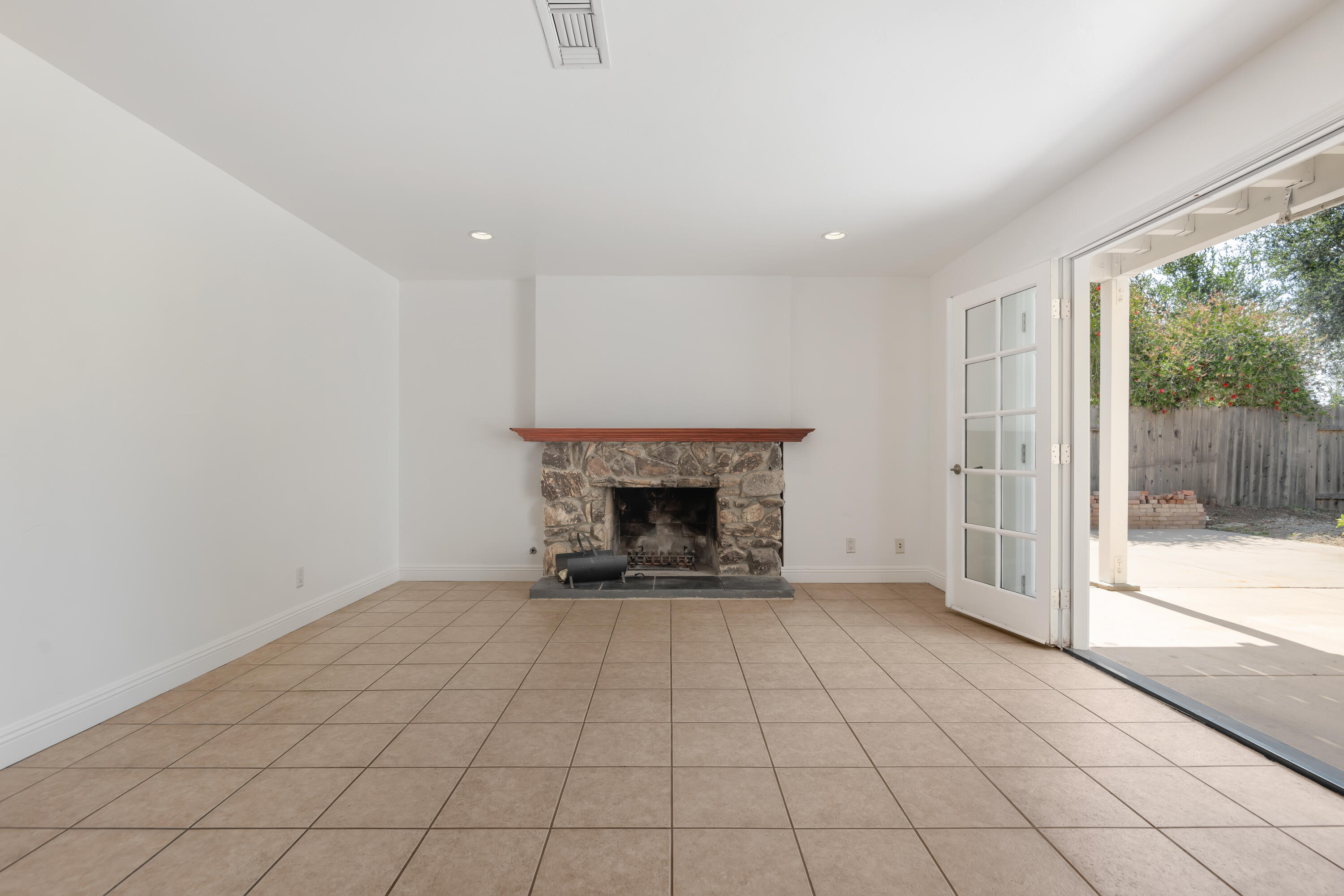 5871 Cathedral Oaks Road Goleta, CA 93117 - Photo 23 of 58 23-Living Room