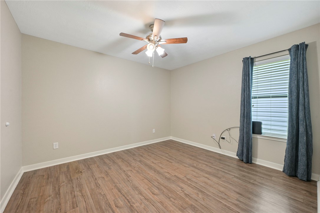 2724 Rivers End Drive College Station, TX 77845 - Photo 11 of 19