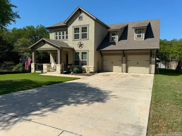 $2,500 | 8603 Phoenix Avenue, Universal City, TX 78148