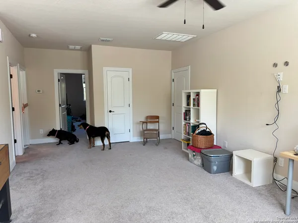 $2,500 | 8603 Phoenix Avenue, Universal City, TX 78148