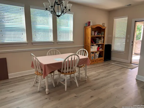 $2,500 | 8603 Phoenix Avenue, Universal City, TX 78148