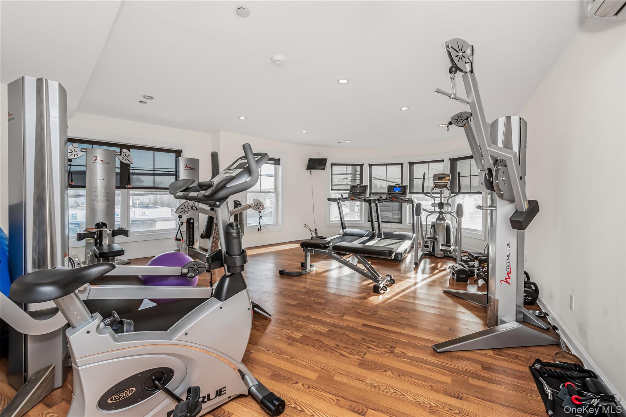 80 Old Boston Post Road, Unit 2 New Rochelle, NY 10801 - Photo 24 of 29 a view of a room with gym equipment
