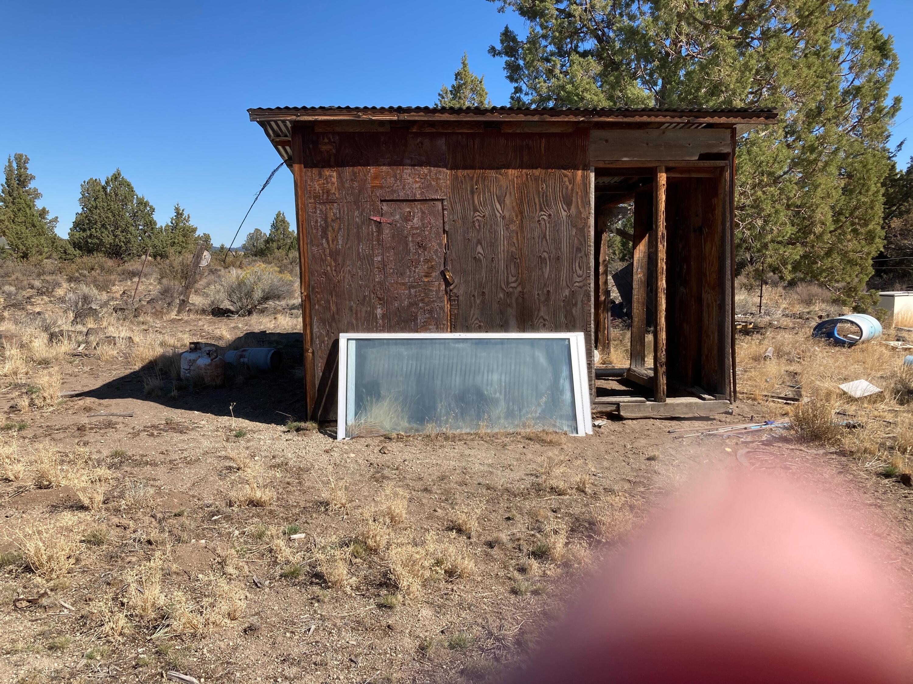 30862 Rim Drive Chiloquin, OR 97624 - Photo 2 of 4 8