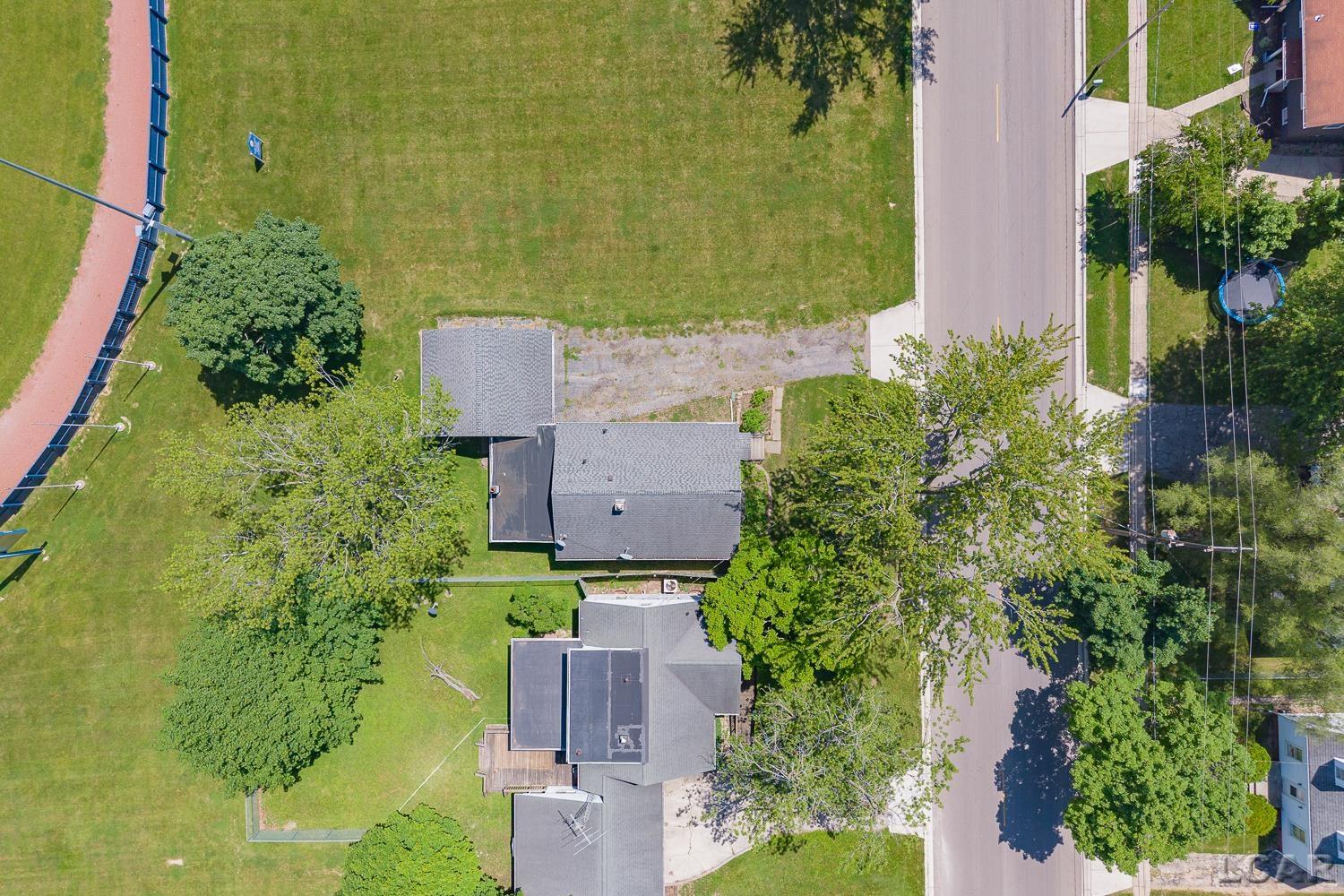 922 Addison Street Adrian, MI 49221 - Photo 27 of 33