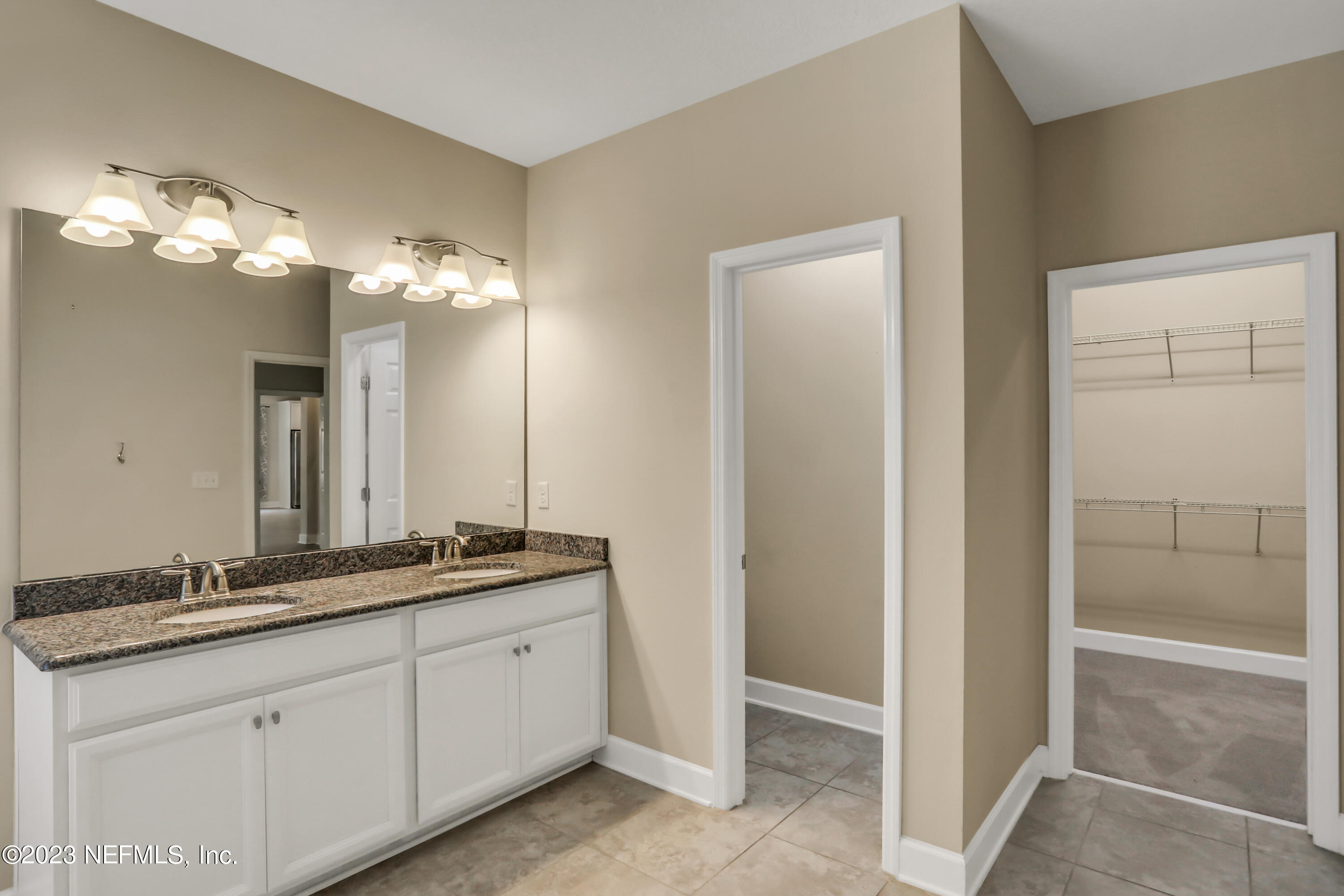 3590 Crossview Drive Jacksonville, FL 32224 - Photo 21 of 36 573A8811