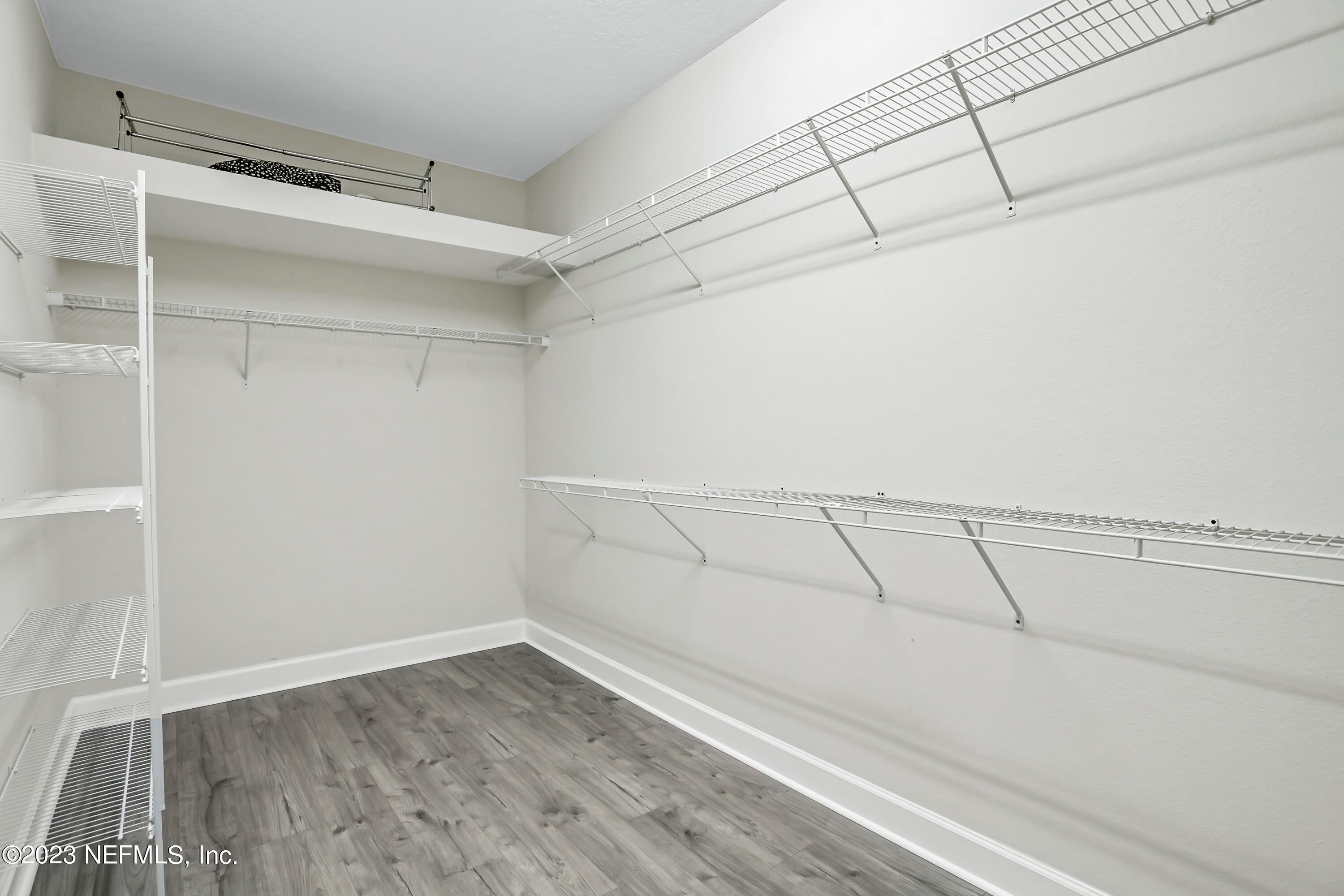 3590 Crossview Drive Jacksonville, FL 32224 - Photo 22 of 36 573A6677