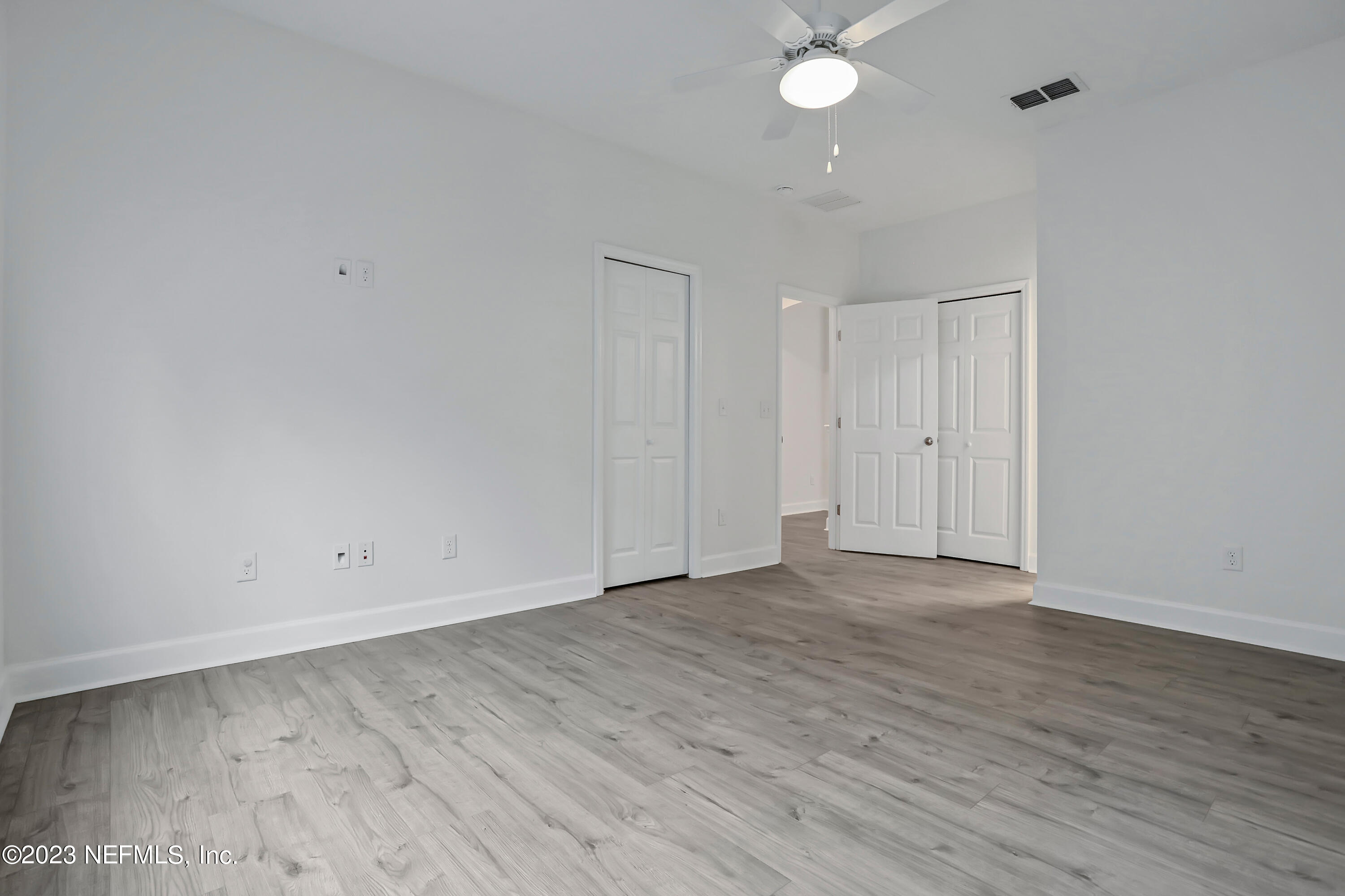 3590 Crossview Drive Jacksonville, FL 32224 - Photo 27 of 36 573A6641