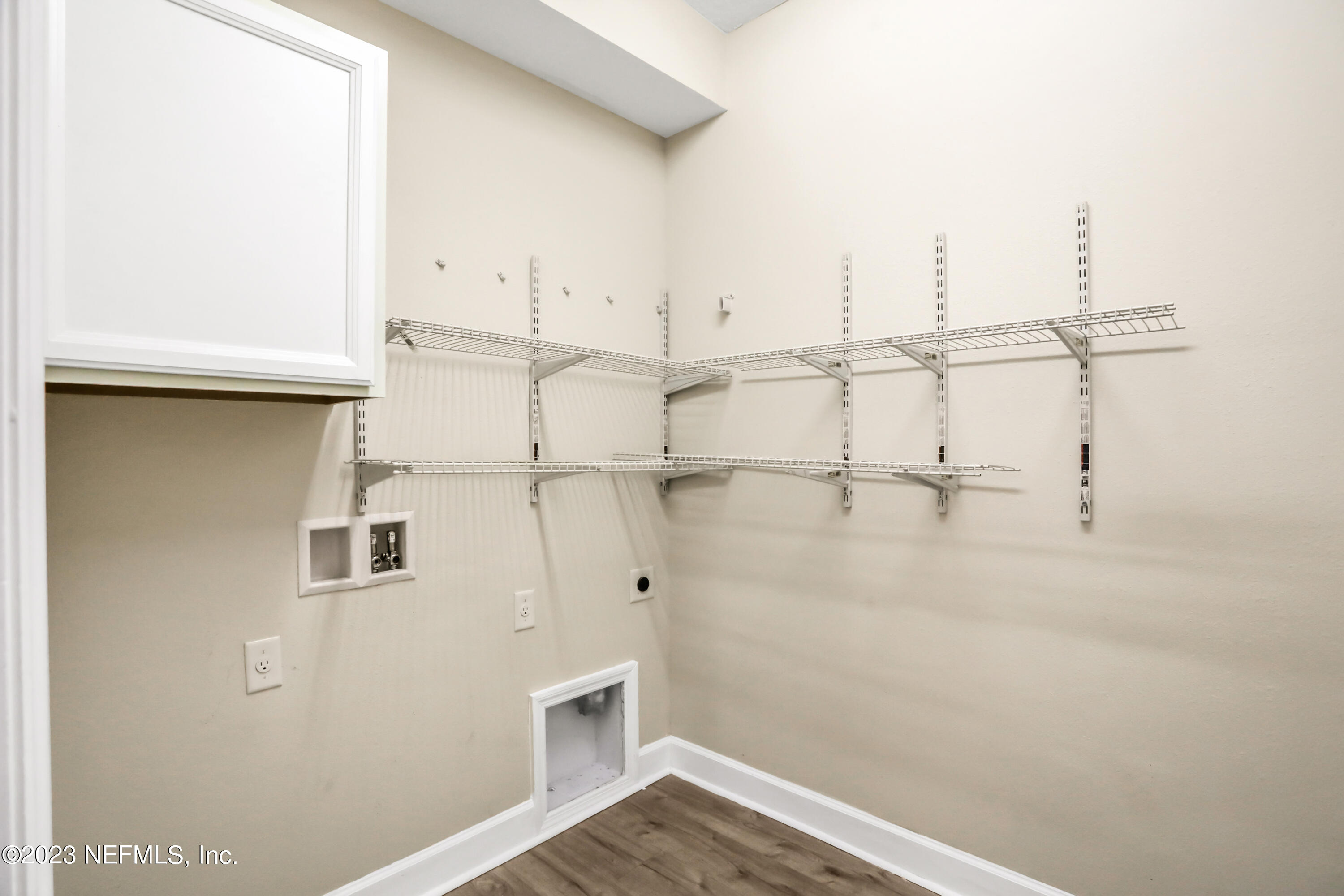 3590 Crossview Drive Jacksonville, FL 32224 - Photo 31 of 36 573A8839