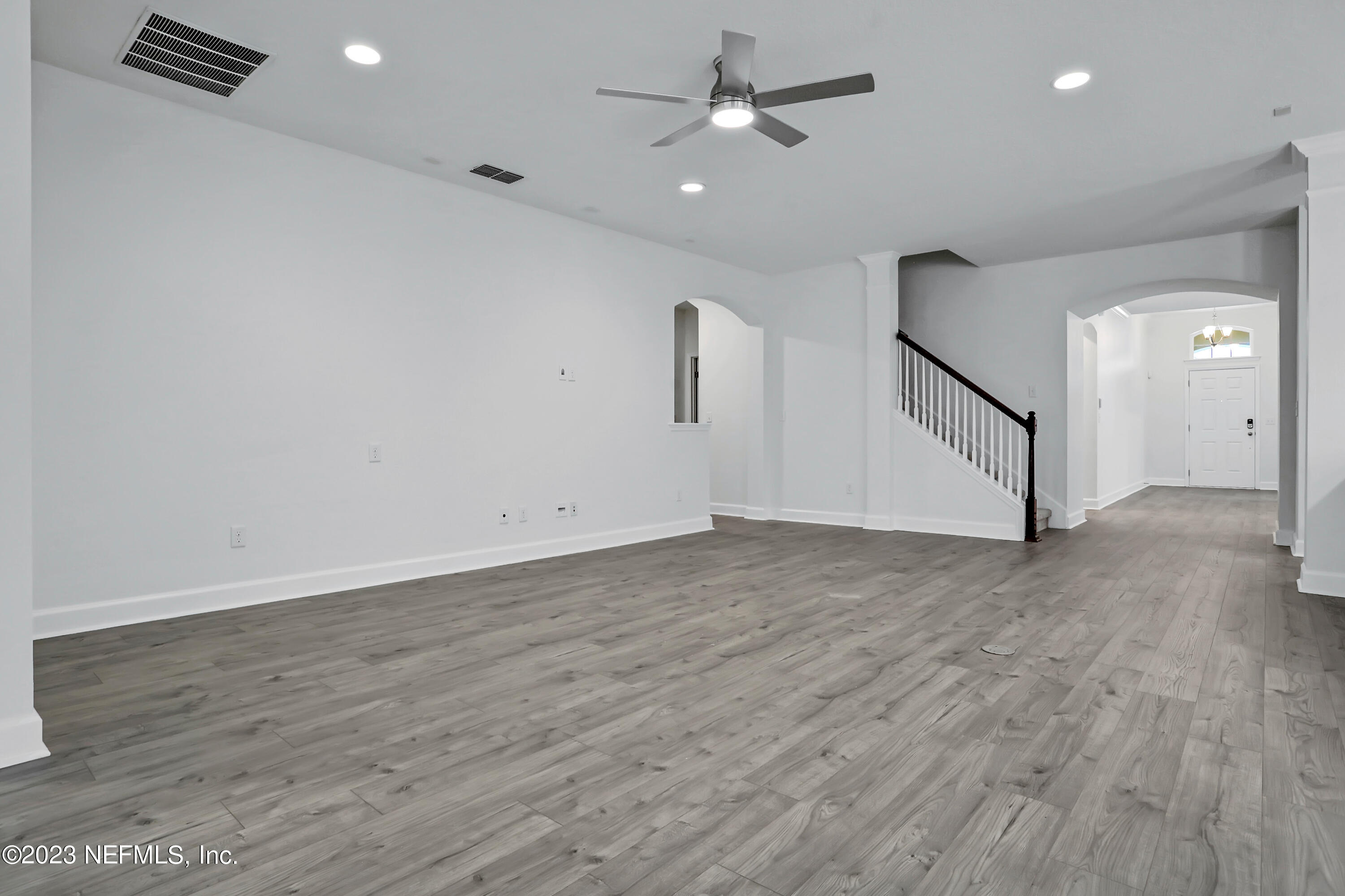 3590 Crossview Drive Jacksonville, FL 32224 - Photo 9 of 36 573A6657