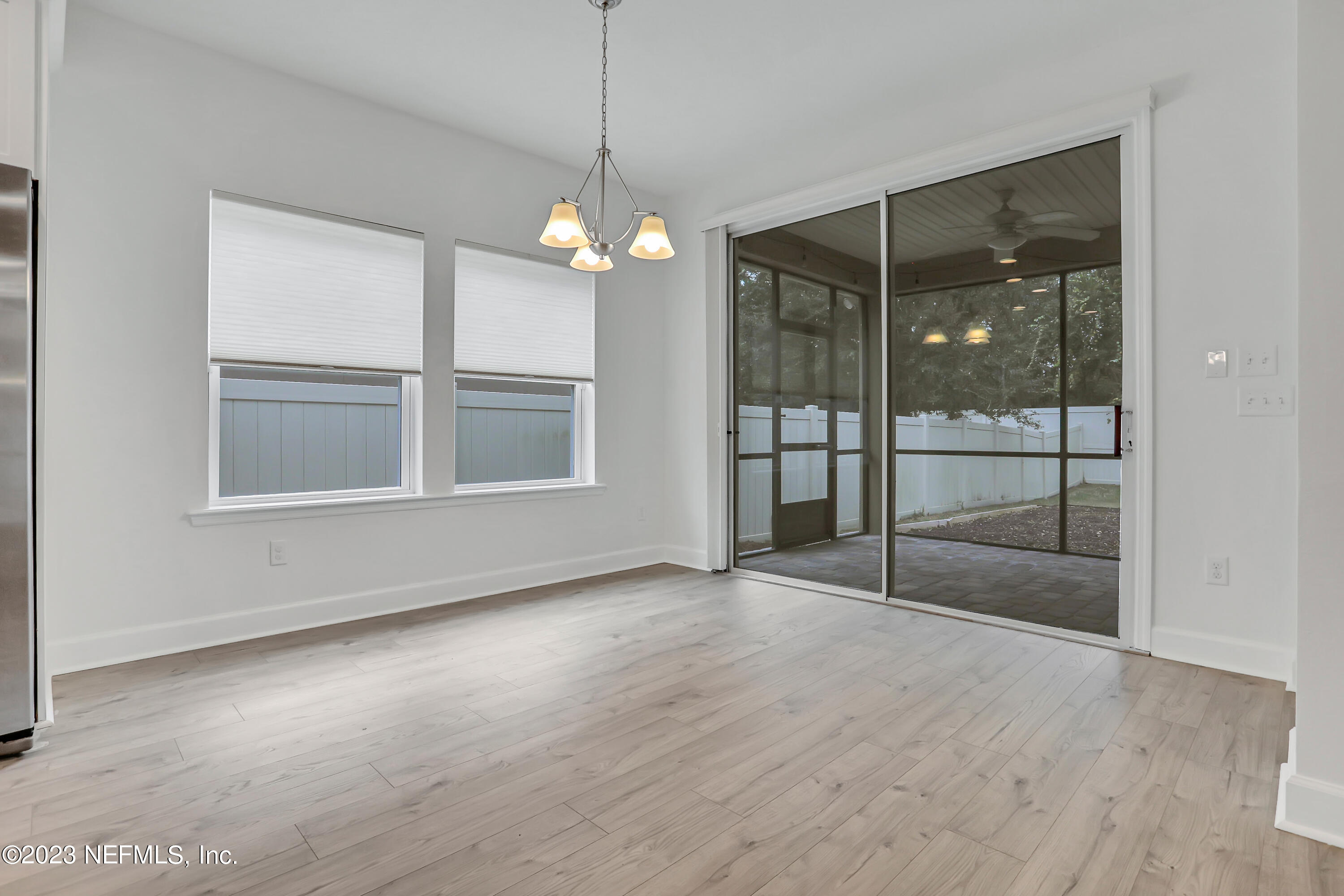 3590 Crossview Drive Jacksonville, FL 32224 - Photo 10 of 36 573A6661