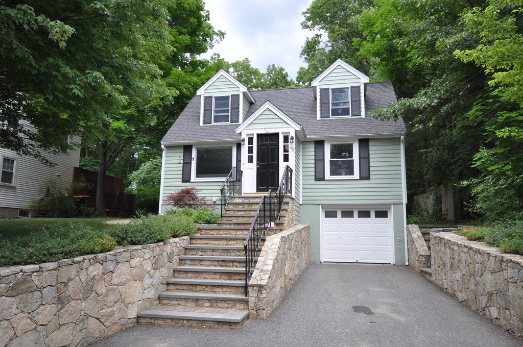 92 Higgins Road Framingham, MA 01701 - Photo 1 of 29 Gallery Image 1