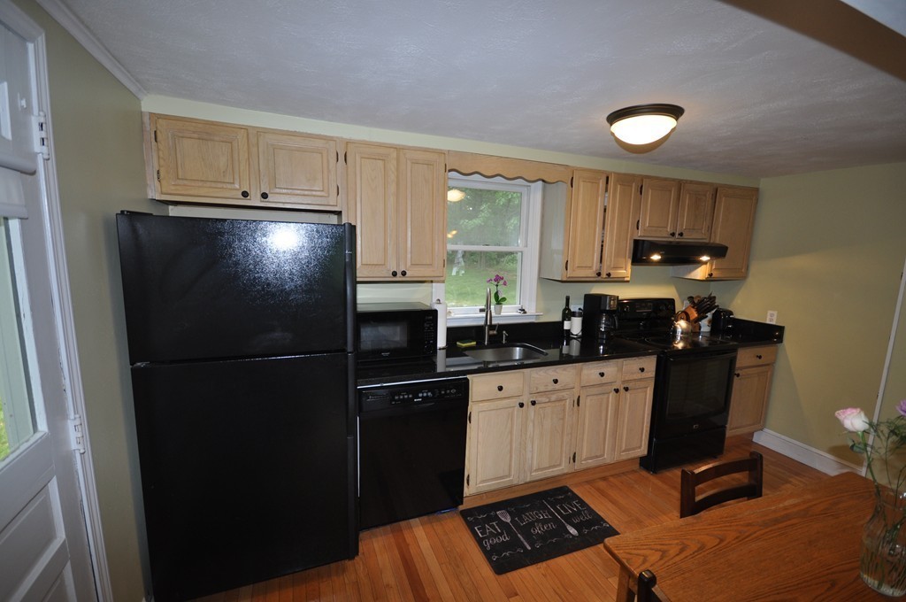 92 Higgins Road Framingham, MA 01701 - Photo 13 of 29 Gallery Image 13