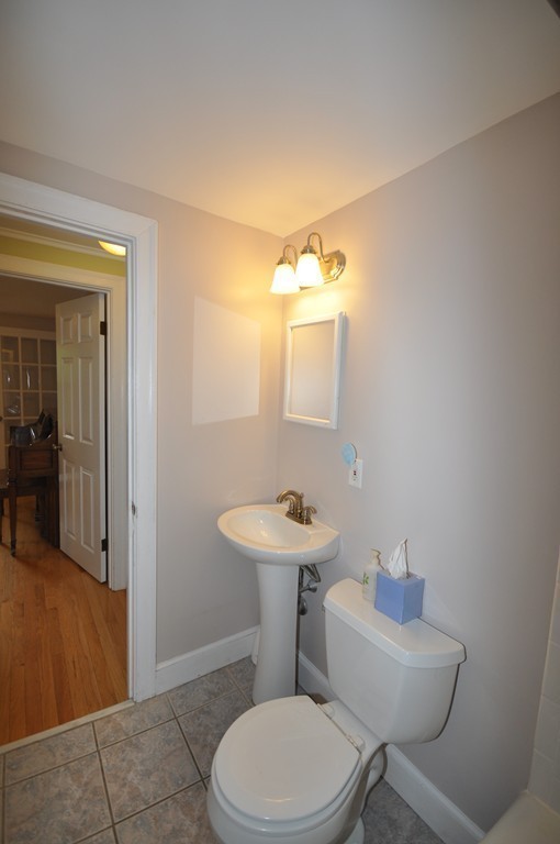 92 Higgins Road Framingham, MA 01701 - Photo 19 of 29 Gallery Image 19