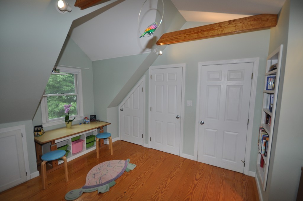 92 Higgins Road Framingham, MA 01701 - Photo 25 of 29 Gallery Image 25