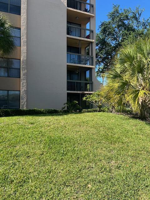 955 Dotterel Road, Unit 2111 Delray Beach, FL 33444 - Photo 20 of 22 PRIVATE CORNER UNIT