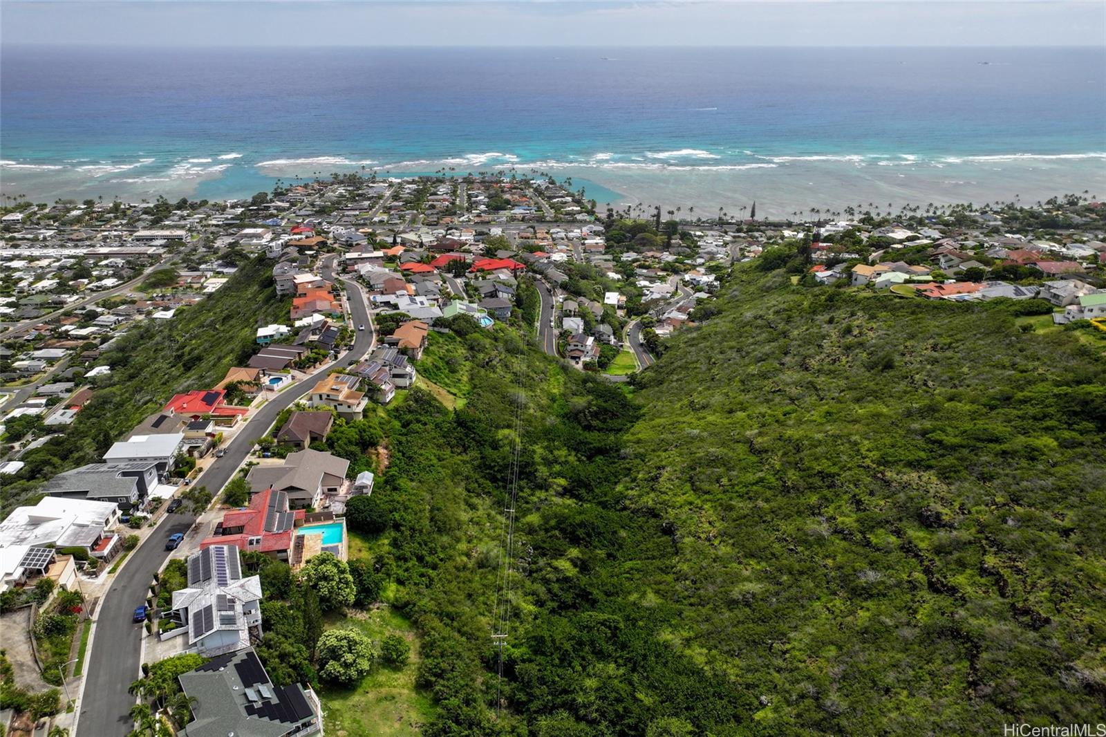 5404 Poola Street Honolulu, HI 96821 - Photo 10 of 11 view of city and mountain